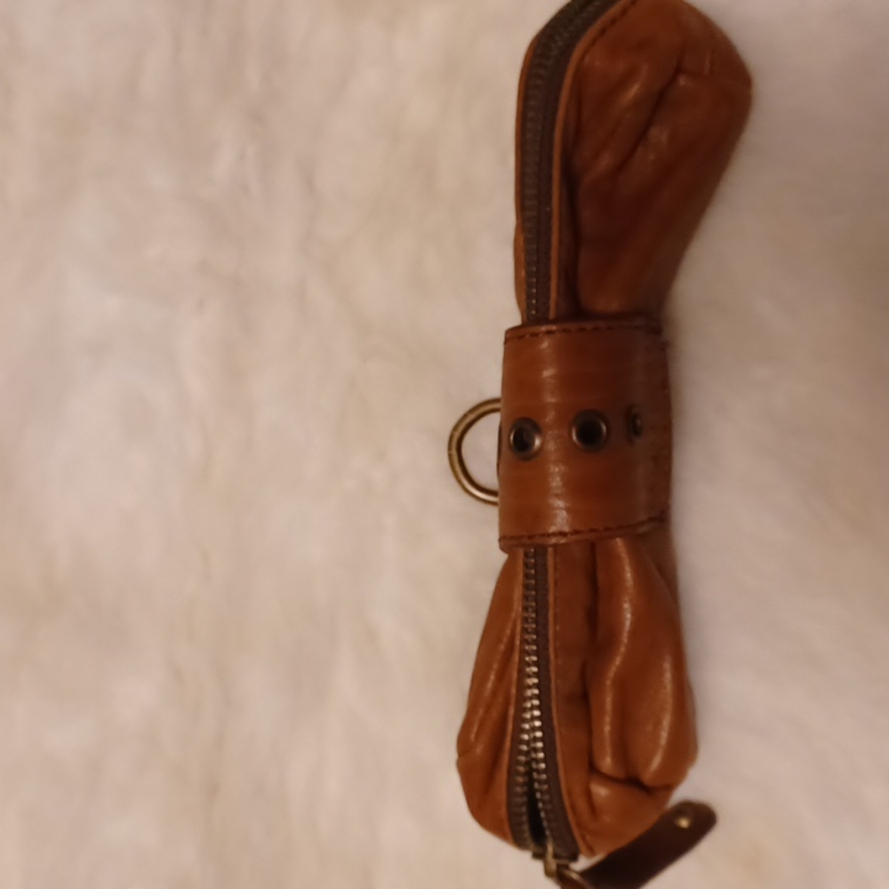 COPY - Abaco leather pouch. - Picture 5 of 10